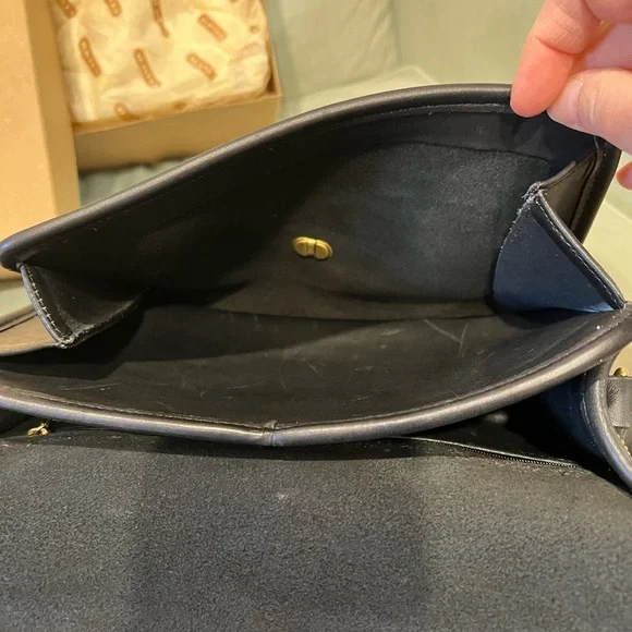 Vintage Coach Ridgefield Purse 9812 - Picture 6 of 14